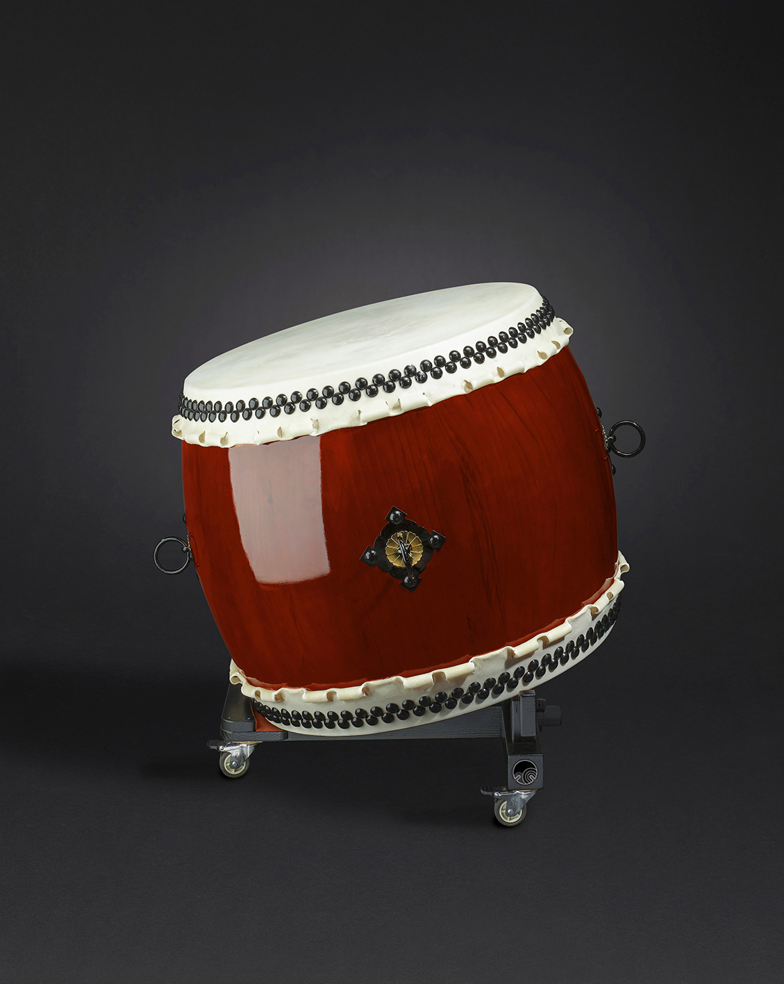 Small O-Daiko classic drum �75cm / h70cm (2.850�/480�)